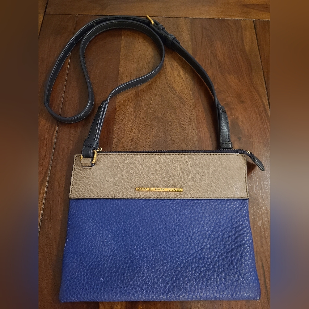 MARC BY MARC JACOBS leather crossbody bag